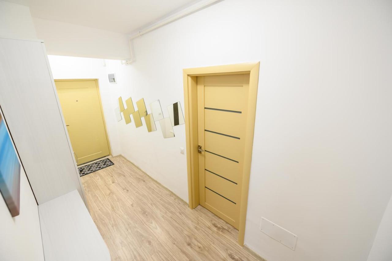 Sunset Lake Apartament Mamaia Ngoại thất bức ảnh